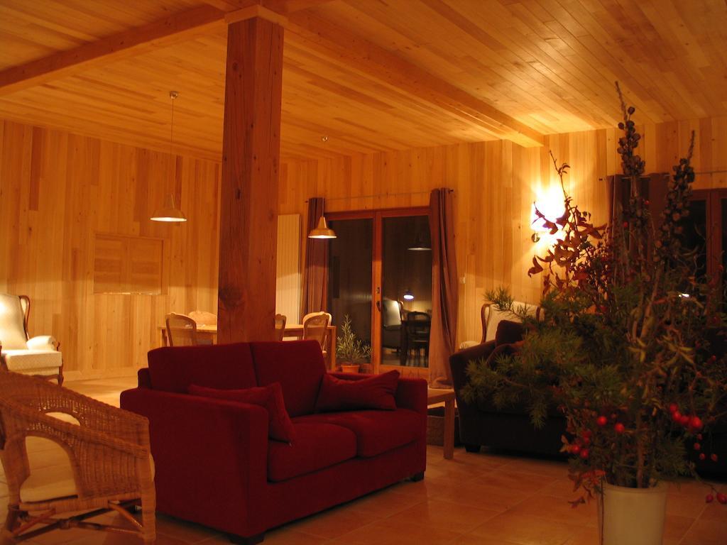 Maison Rouge Plan d'Aups Extérieur photo
